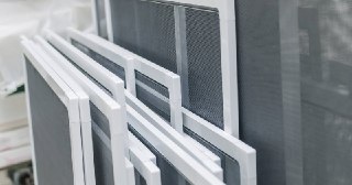 Москитные сетки на пластиковые окна Тейково купить по цене от 927 руб.